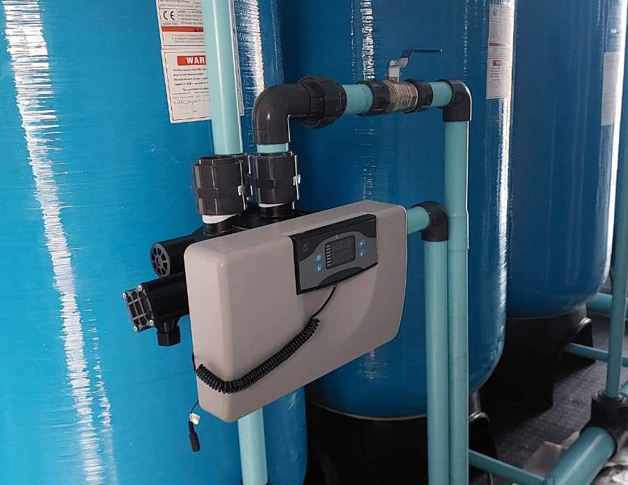 Filtration control head